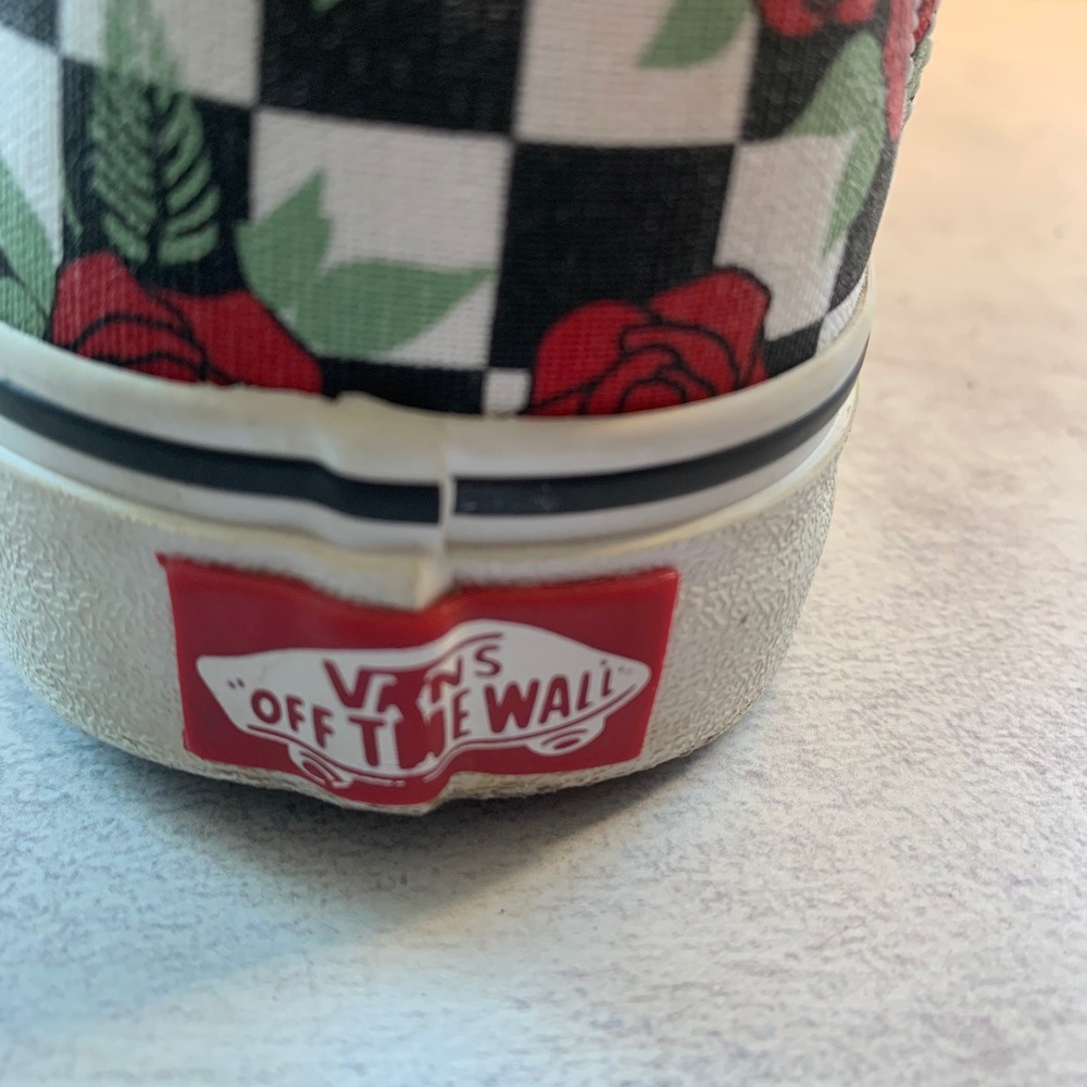 Vans Asher Womens 8 Rose Checkerboard Floral Slip On Sneakers Black White Red - Picture 9 of 10